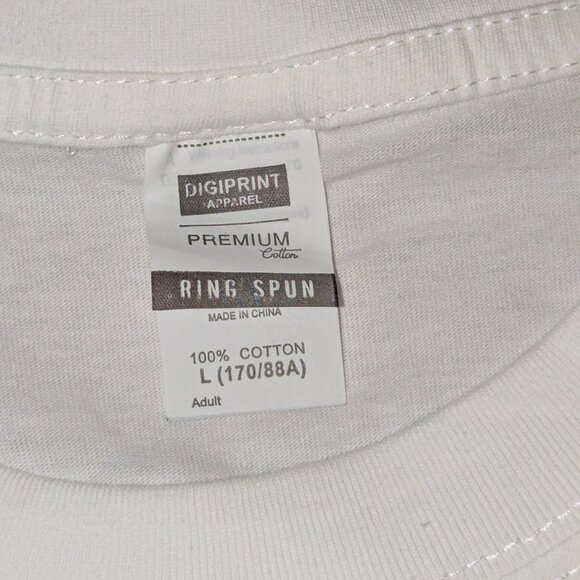 Adult/Womens t-shirt. Cute and happy, size Large. NIP - Picture 3 of 3